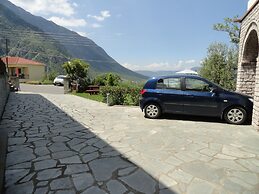 Hotel Rodovoli