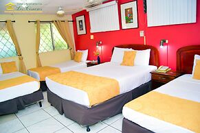 Hotel Los Cisneros