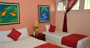 Hotel Los Cisneros