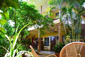 Hotel Los Cisneros