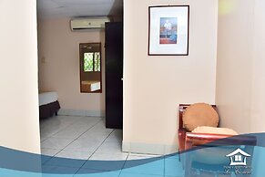 Hotel Los Cisneros
