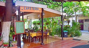 Hotel Los Cisneros