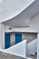 Aelia Apartments
