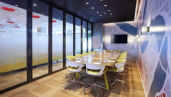 Holiday Inn Express Brisbane Central by IHG