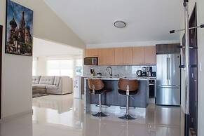 Suites Costa Dorada