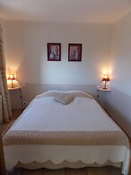 Au Relais Provencal