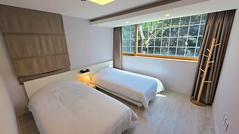 Dyne Resort