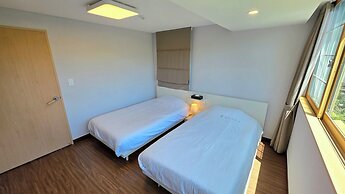 Dyne Resort