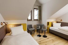 Hotel zum Taufstein