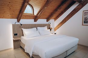 River Residence