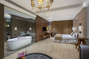 Hotel Satkar Grande