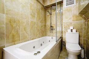 Cube Suites