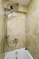 Cube Suites