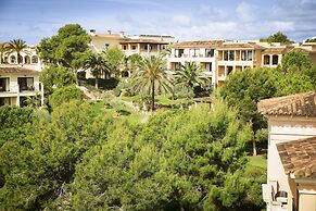 ROBINSON CALA SERENA