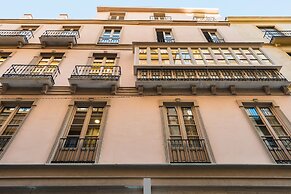 Debambú Larios