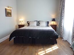 Le Logis Bed and Breakfast