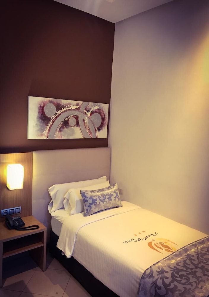 Prestige Hotel