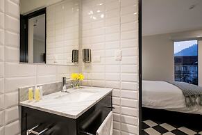 Apart Hotel B