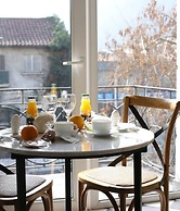 Apart Hotel B