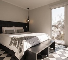 Apart Hotel B