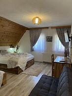 Rustic Inn River 2