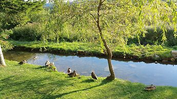 Rustic Inn River 2