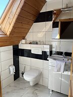 Rustic Inn River 2