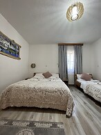 Rustic Inn River 2