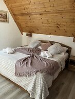 Rustic Inn River 2