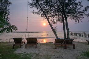 Sea Far Resort