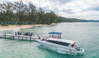 Sea Far Resort