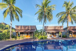 Sea Far Resort