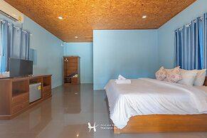 Sea Far Resort