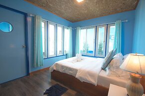 Sea Far Resort