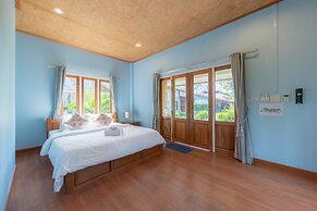 Sea Far Resort
