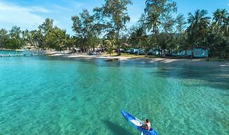 Sea Far Resort