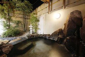Ako Park Hotel