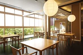 Ako Park Hotel