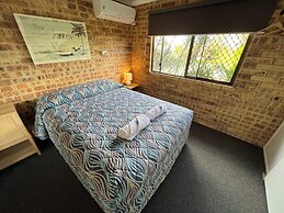 Golden Beach Motor Inn