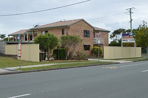 Golden Beach Motor Inn