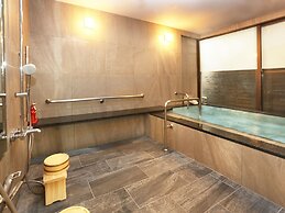 Hotel Parens Onoya