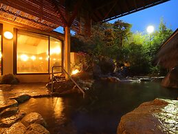 Hotel Parens Onoya