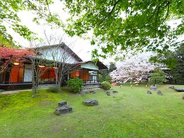 Hotel Parens Onoya