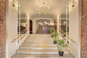 Boutique Hotel 1852