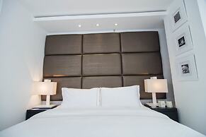 Platinum One Suites