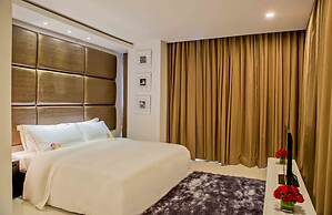 Platinum One Suites