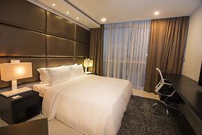 Platinum One Suites