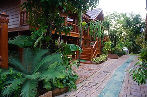 Ruenthai Boutique