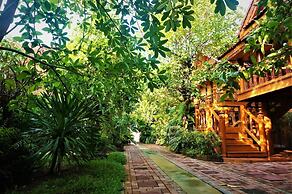 Ruenthai Boutique