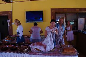 Koru Beach Club